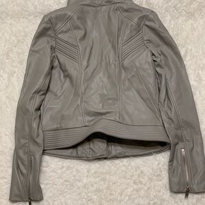 Brand 🆕 with tags Guess Light Grey Jacket Size Small